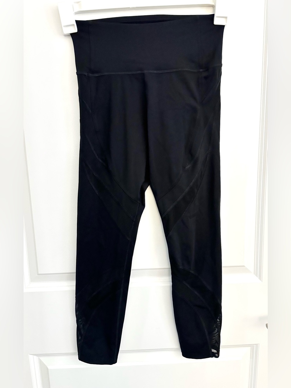 ALO Yoga Mesh Leggings Size Small